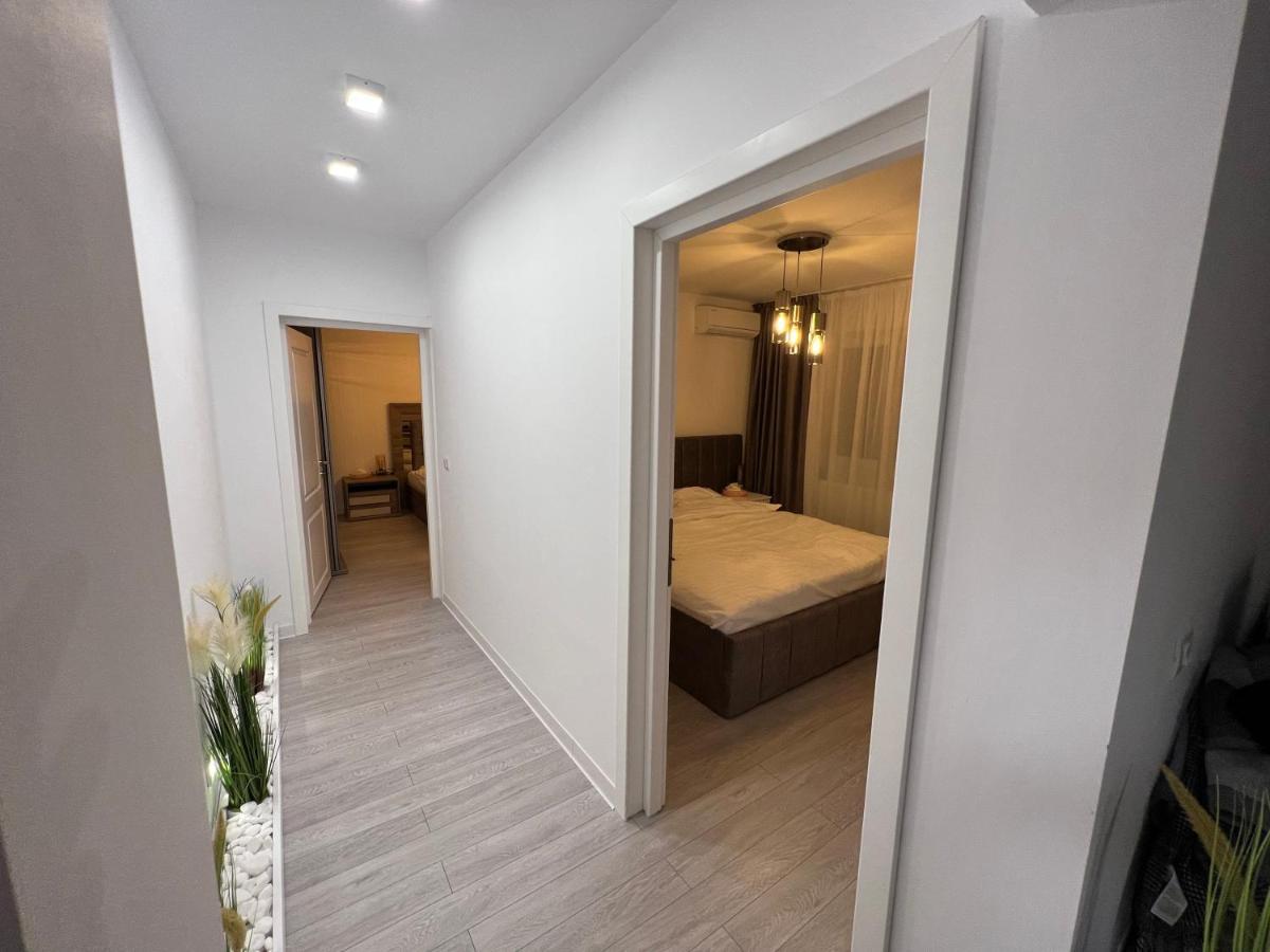 Oxana Apartments - 3 Camere - تيميشورا المظهر الخارجي الصورة