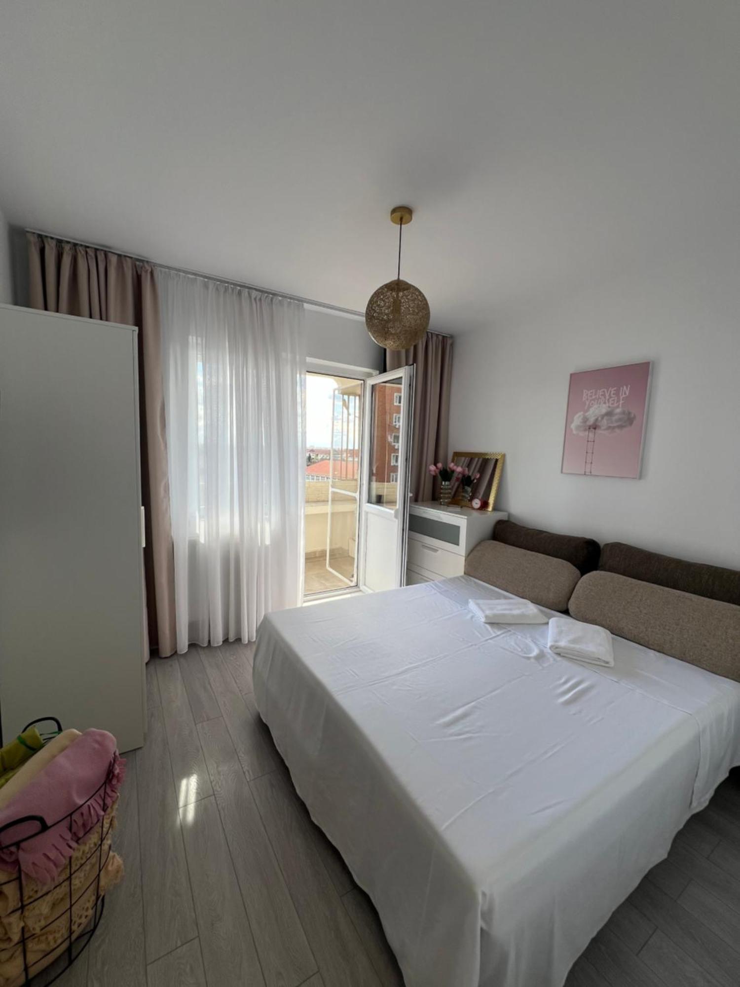 Oxana Apartments - 3 Camere - تيميشورا المظهر الخارجي الصورة